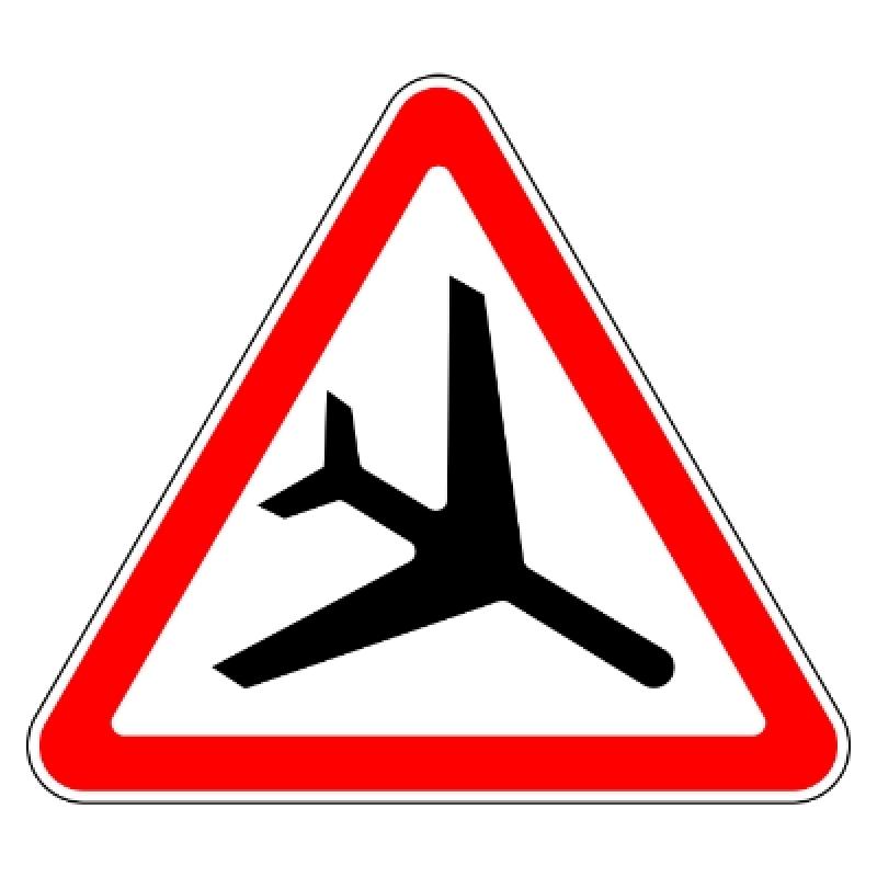 1.30 — Низколетящие самолёты.jpg