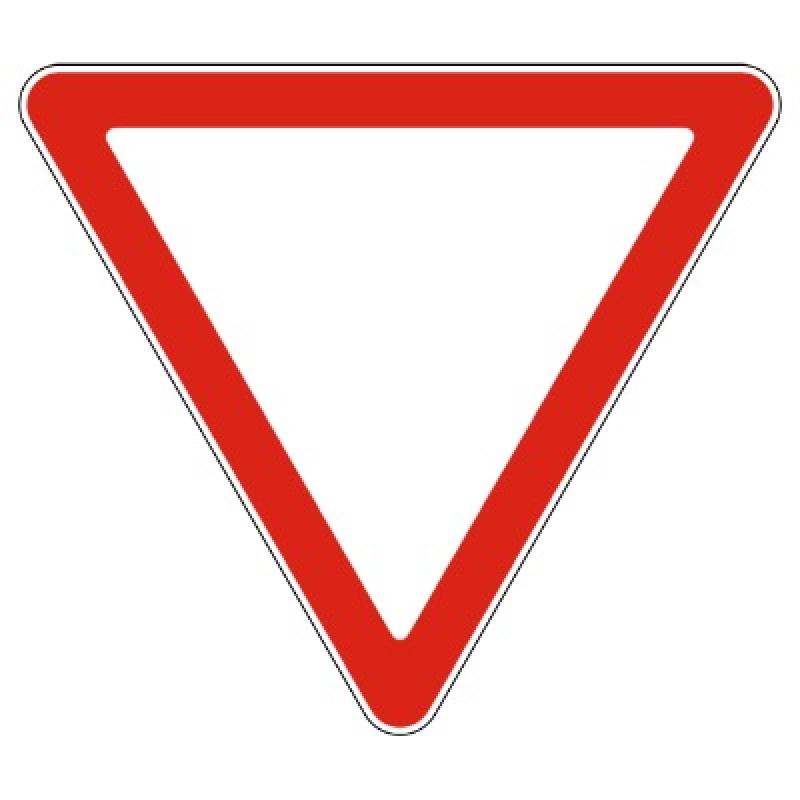 2.4 «Уступите дорогу» 2.4 «Уступите дорогу»