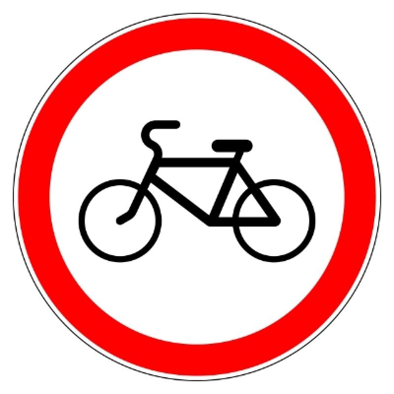 3.9 «Движение на велосипедах запрещено»