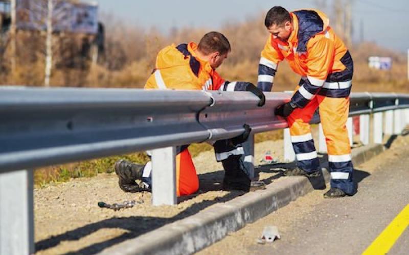 Установка дорожных ограждений Установка дорожных ограждений
