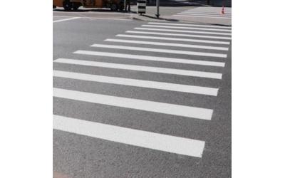 Нанесение дорожной разметки 1.14.1, 1.14.2 – «зебра»